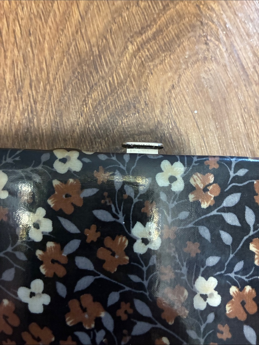 Floral Pattern Black Vegan Leather Wallet - Picture 2 of 7
